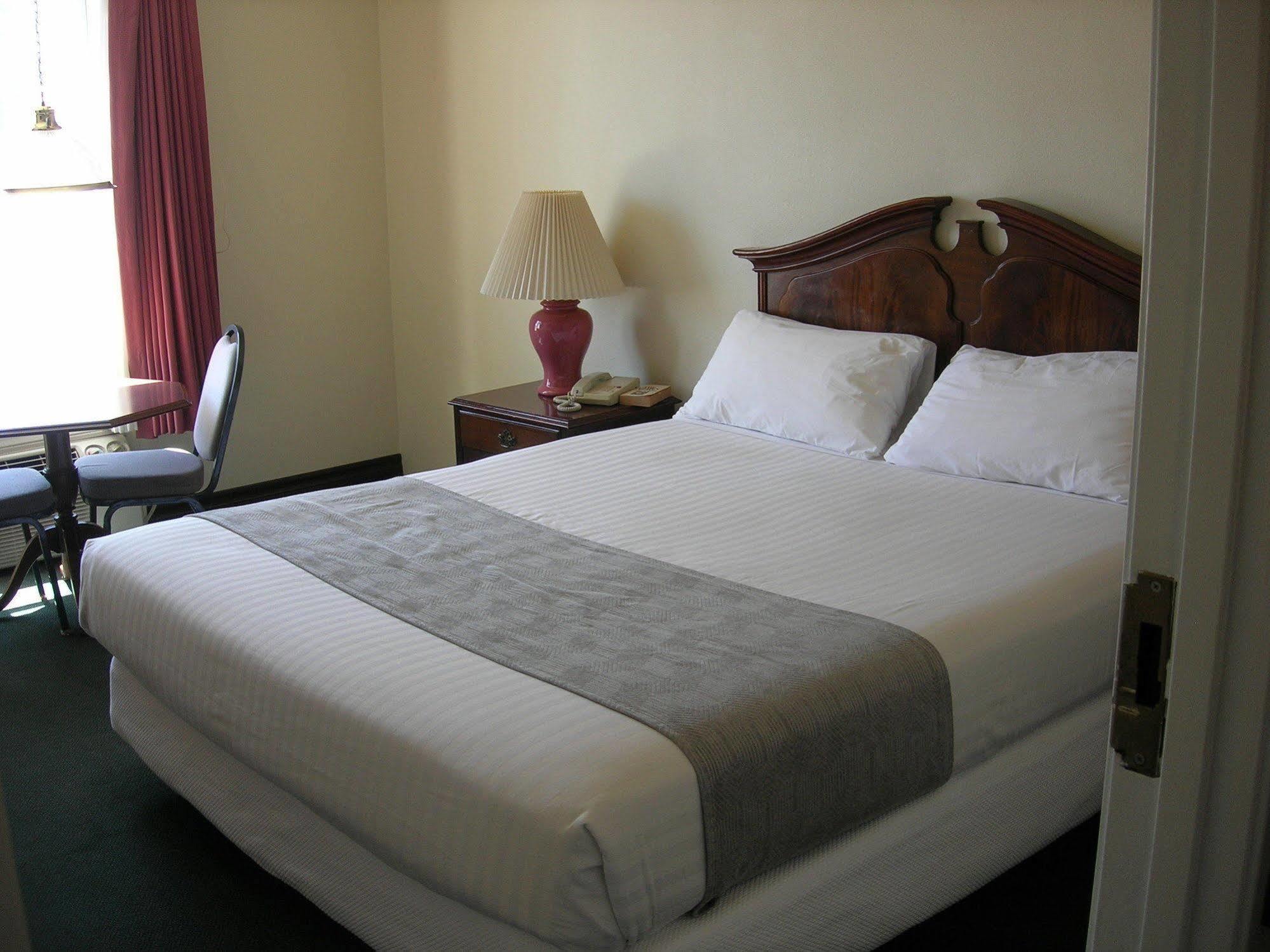 Hotel St. Lauren 아발론 외부 사진